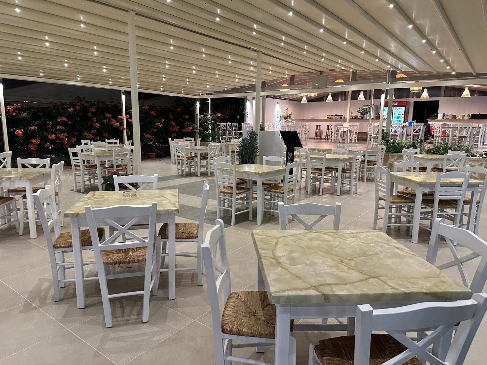 Mirto Beach Hotel & Restaurant Vráhu-part Kültér fotó