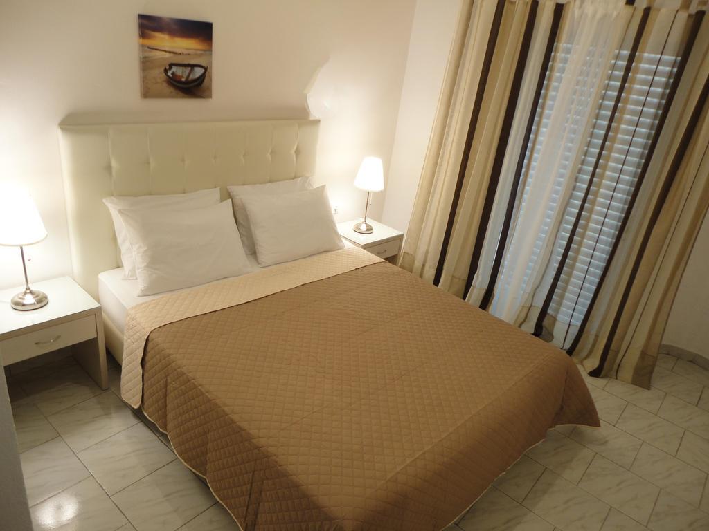 Mirto Beach Hotel & Restaurant Vráhu-part Kültér fotó